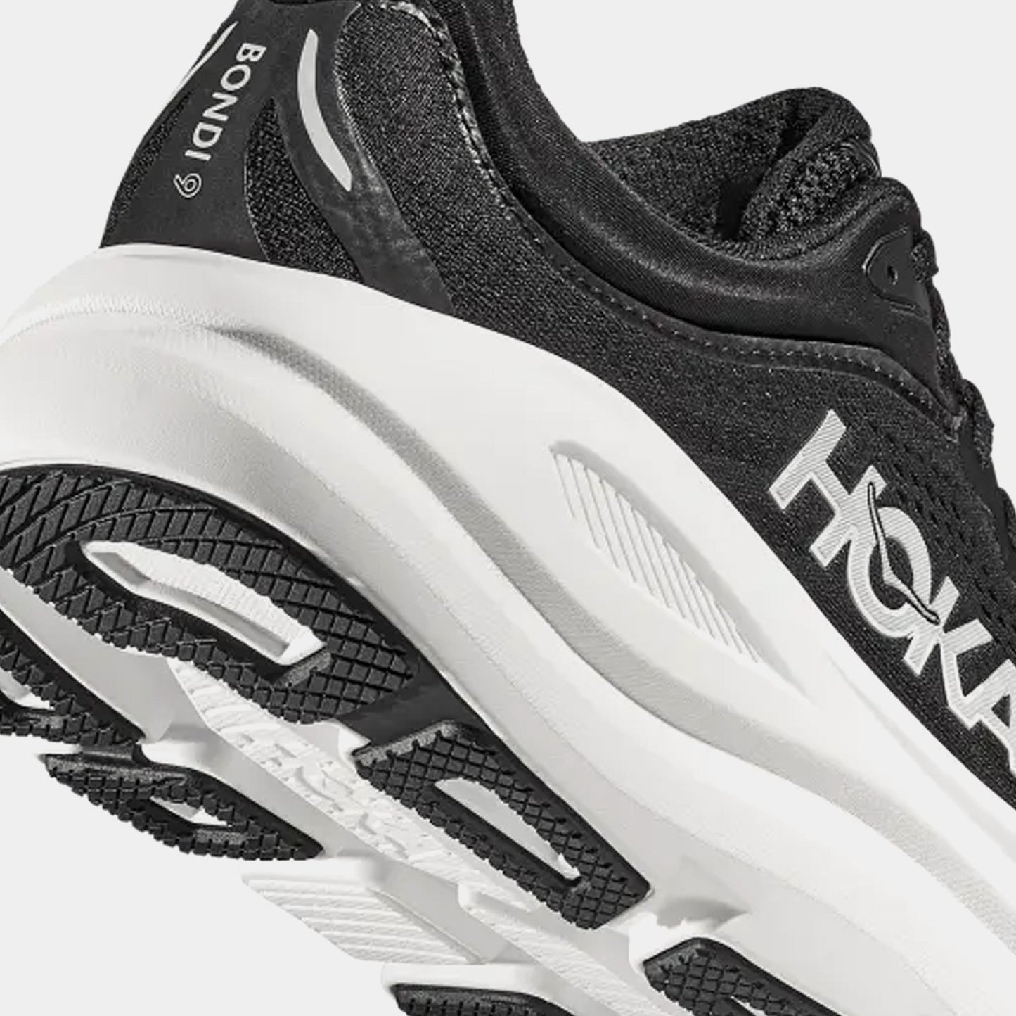 Bondi 9 Mens Running Shoes (Black/White/Black)