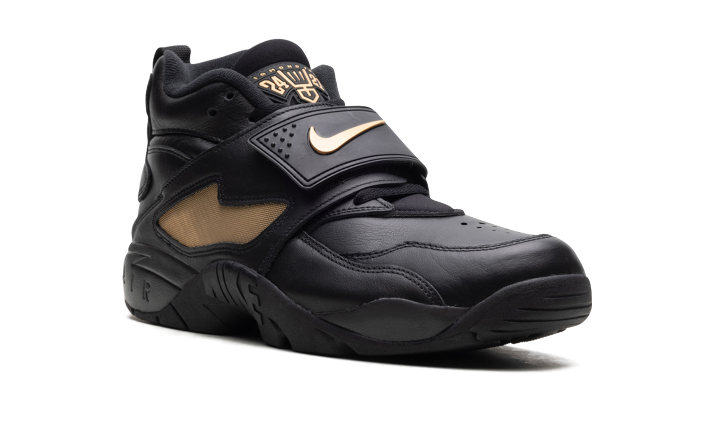 Air Diamond Turf "Signing Day" HV5788 001