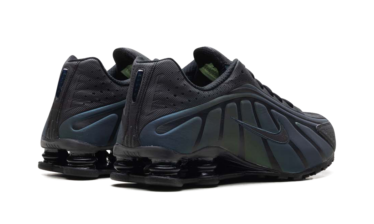 Shox R4 SE "Black Seaweed" IM6596 001