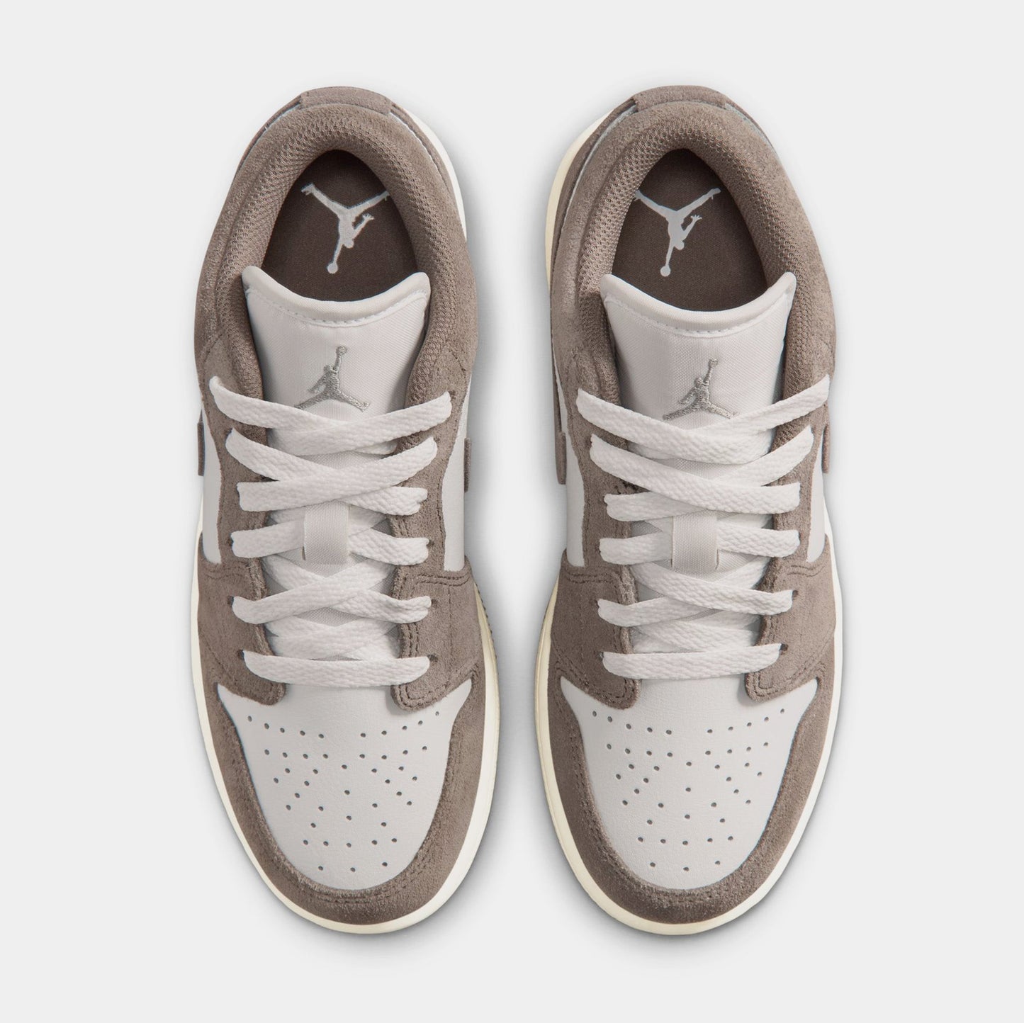Air Jordan 1 Retro Grade School Lifestyle Shoes (Olive Grey/Enigma Stone/Summit White/Pale Ivory)