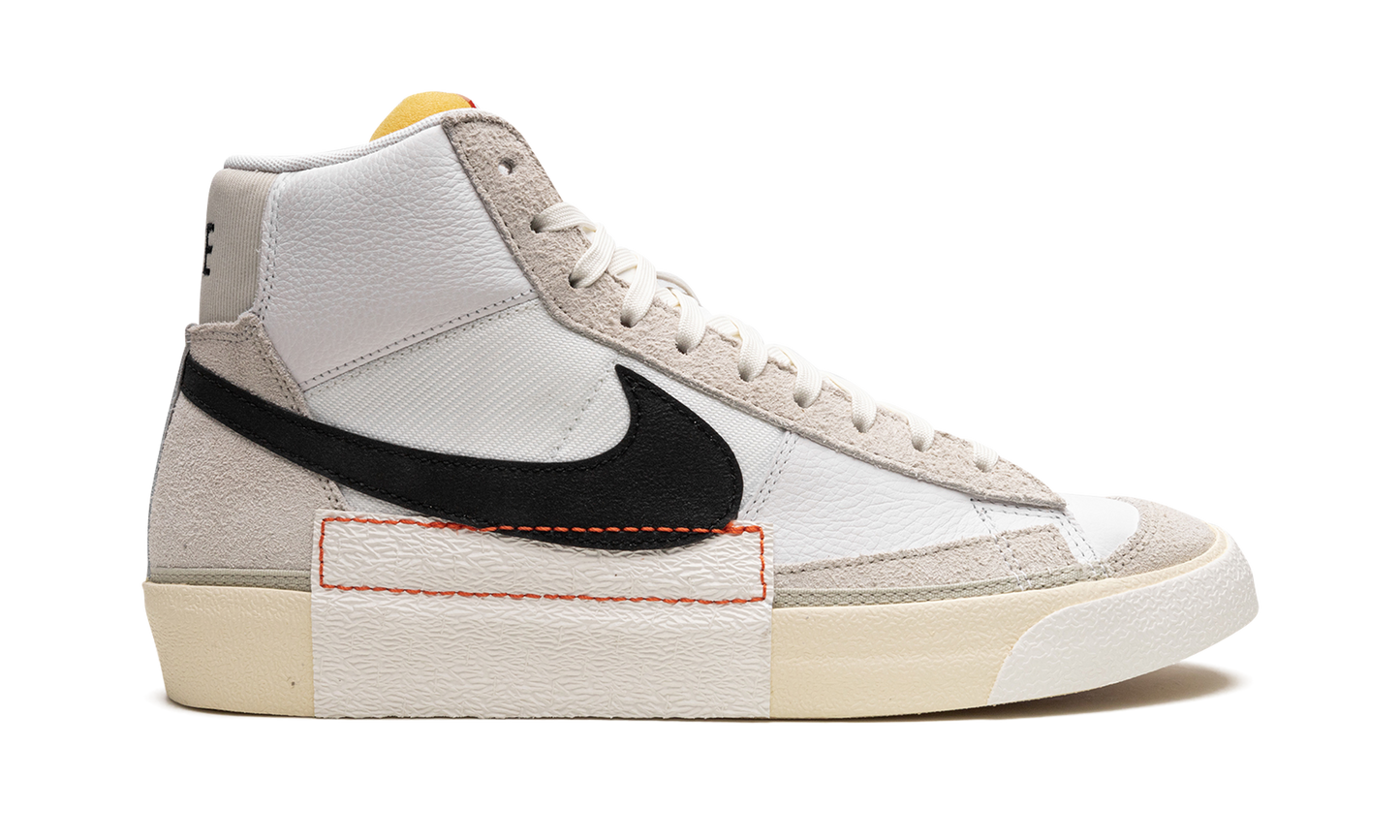 Blazer Mid '77 "Pro Club Light Bone" DQ7673 100