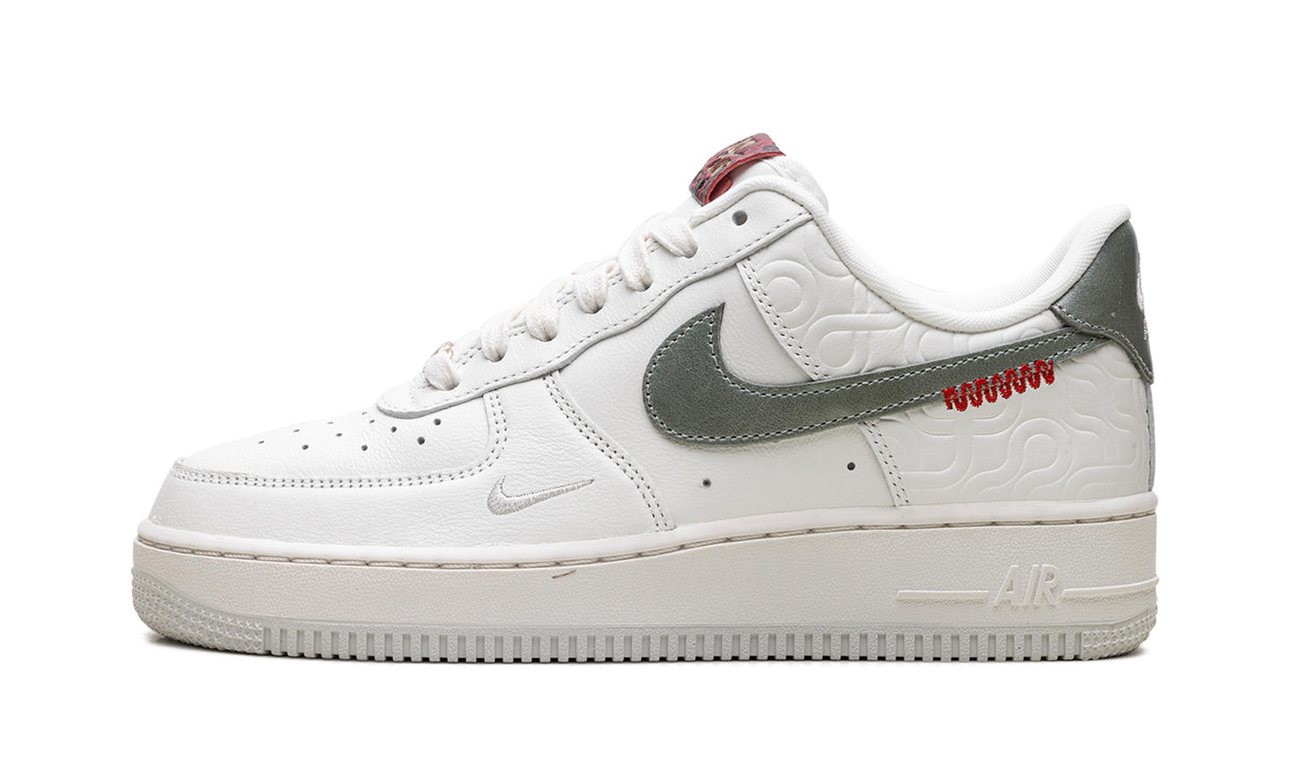 Air Force 1 Low "Year of the Snake" HV5979 130