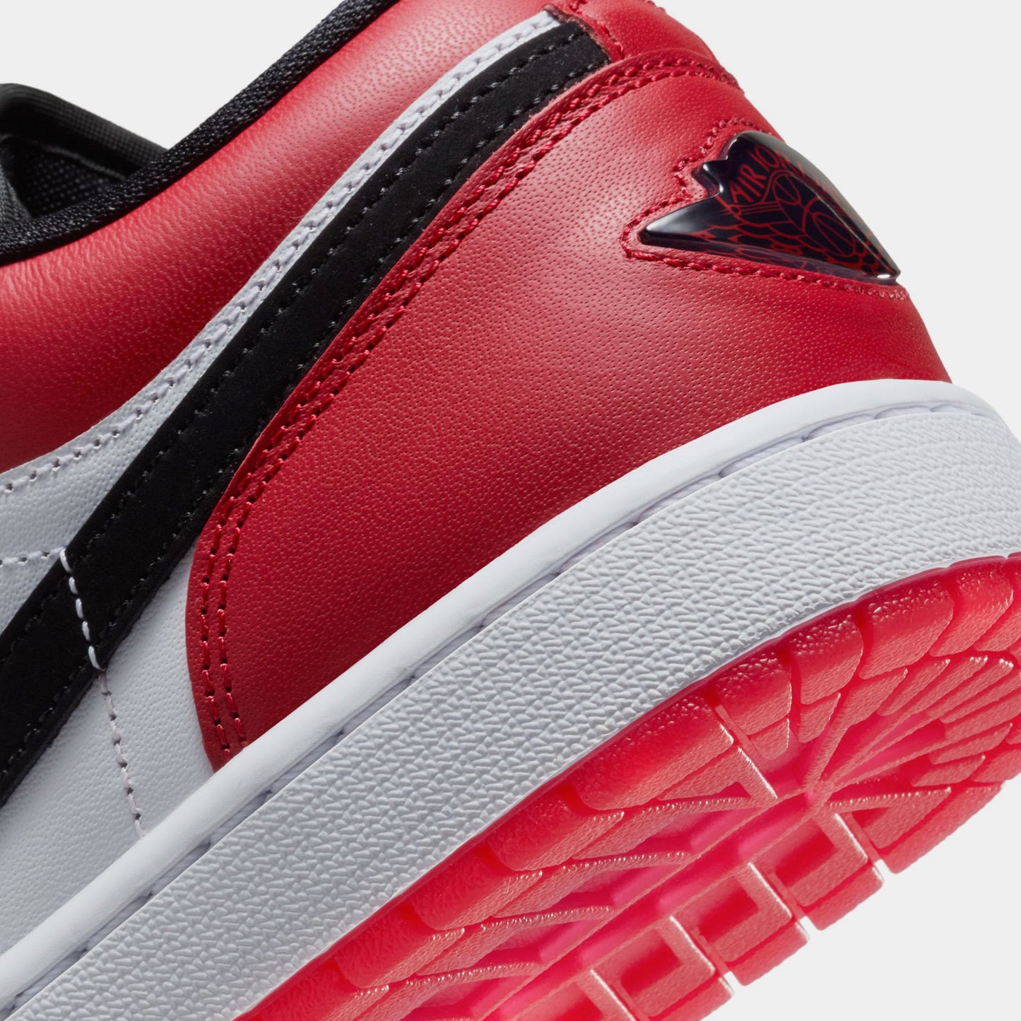 Air Jordan 1 Low SE Mens Lifestyle Shoes (White/Varsity Red/Black)