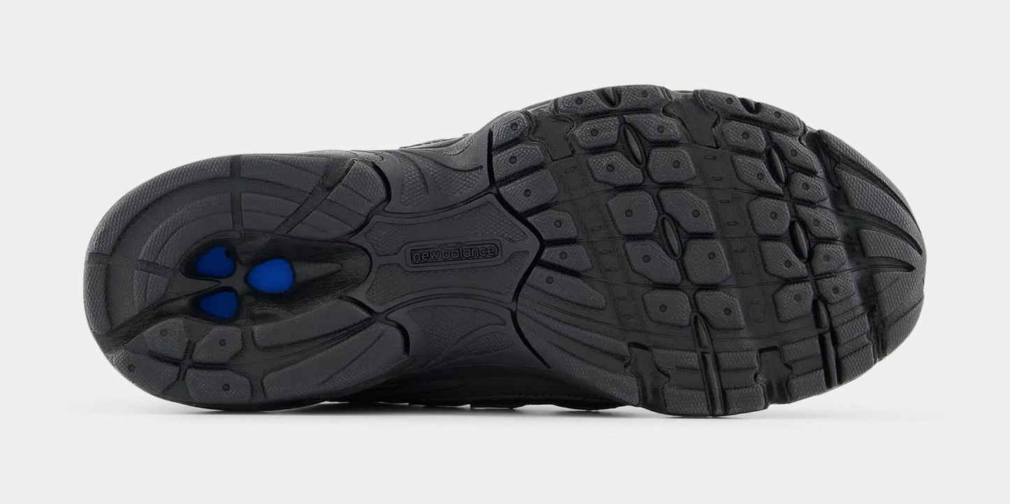 740 Grade School Running Shoes (Black)