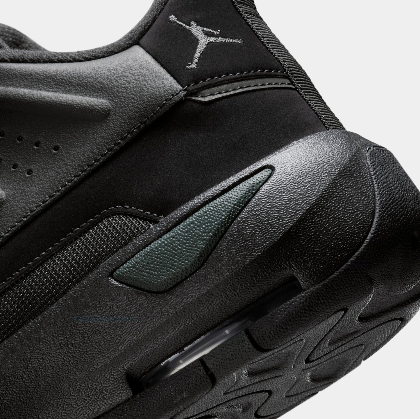 Max Aura 7 Mens Lifestyle Shoes (Black/Anthracite)