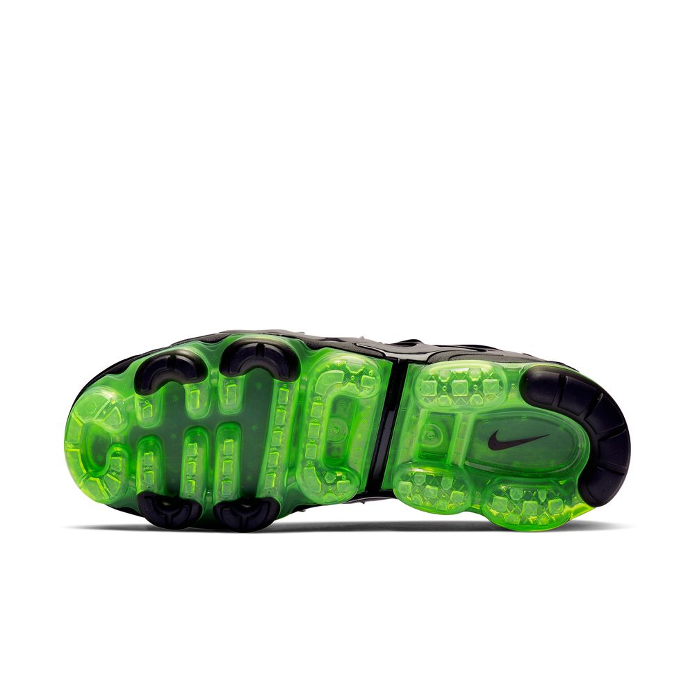NIKE Air Vapormax Plus Mens Sneakers