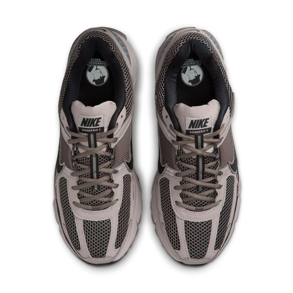NIKE Zoom Vomero 5 Mens Sneakers
