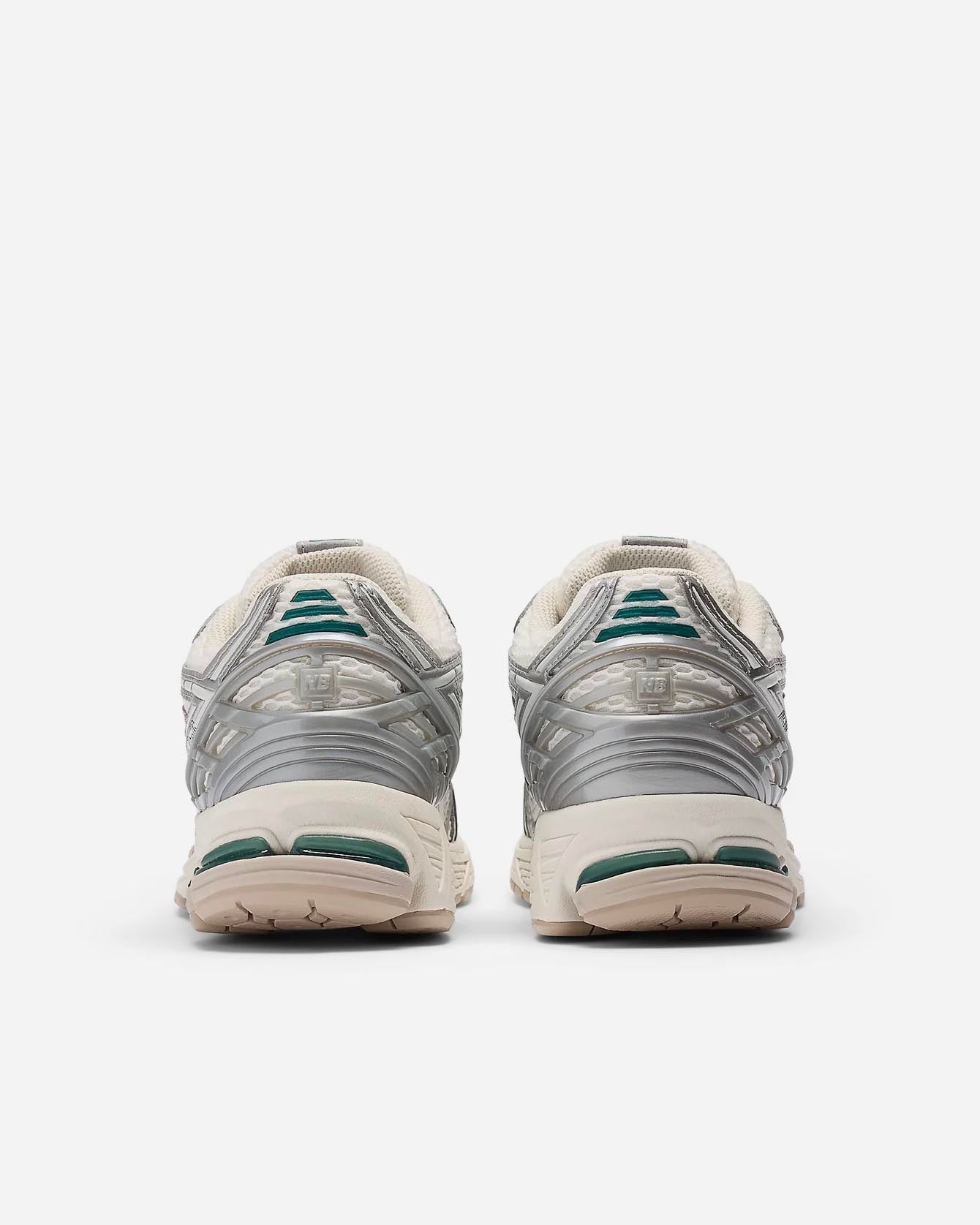 M1906REE Silver Metallic Sea Salt