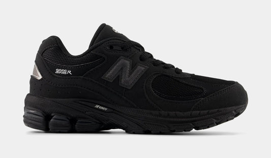 2002R Grade School Running Shoes (Black/Black Metallic)
