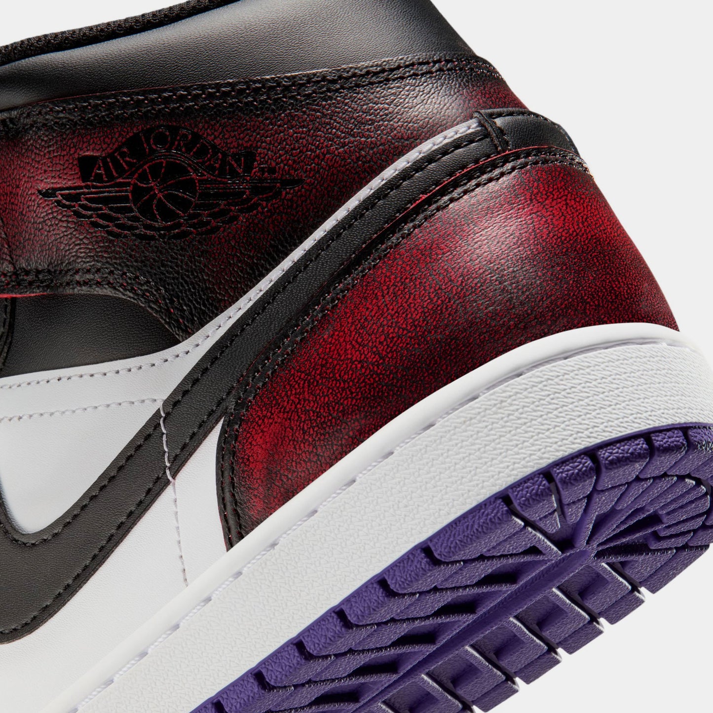 Air Jordan 1 Mid SE Mens Lifestyle Shoes (True Red/Black/White/Court Purple)