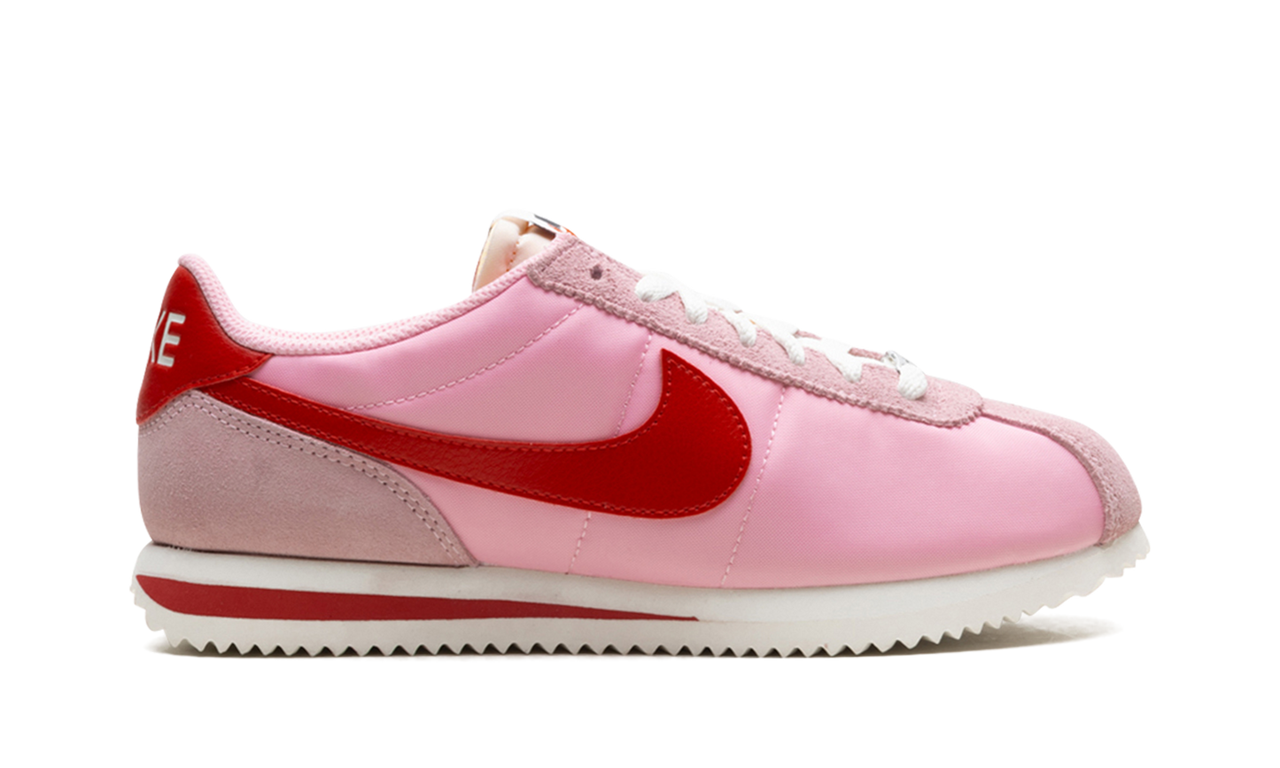 Cortez TXT WMNS "Medium Soft Pink Sail" HF9994 600