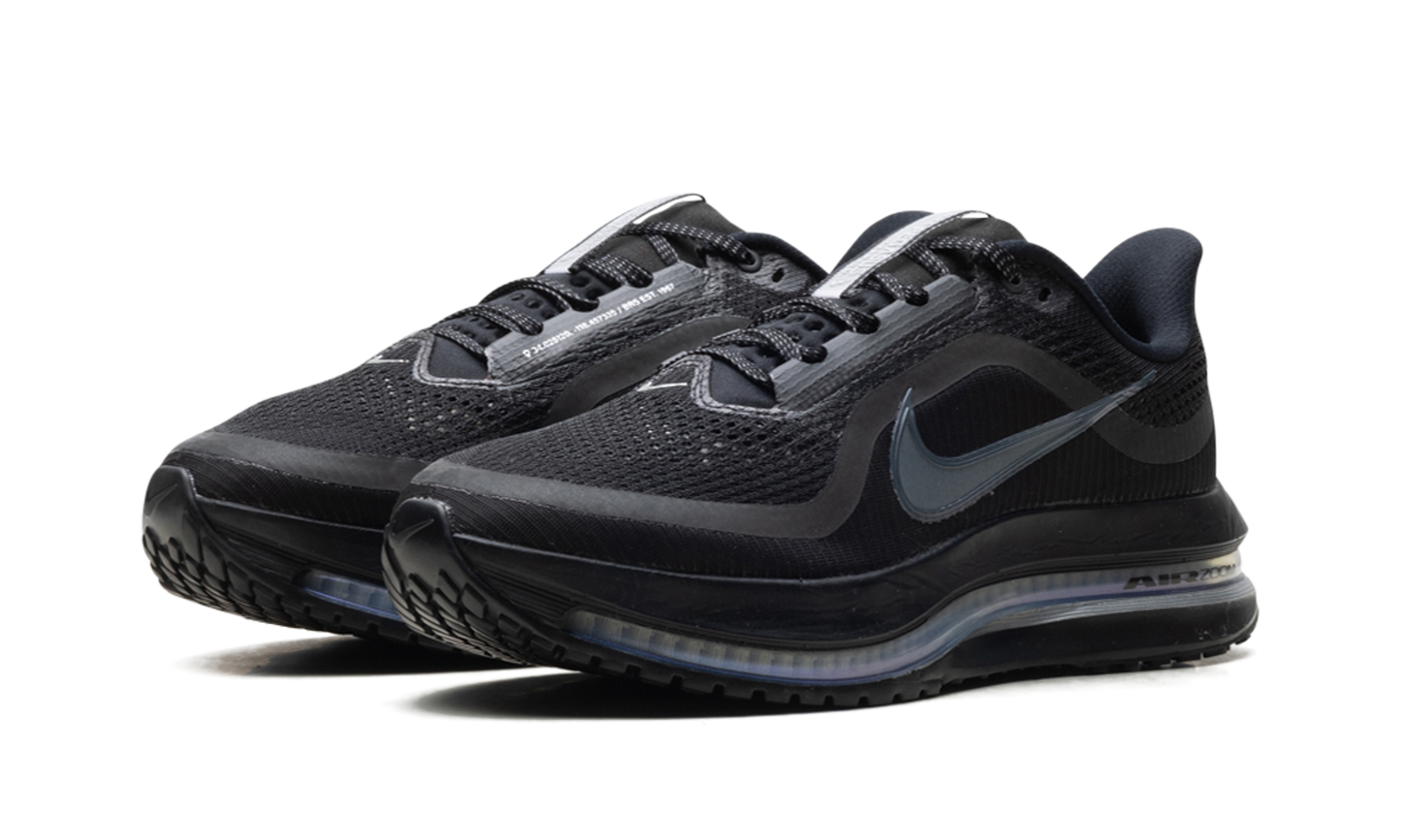 Pegasus Premium "Black Metallic Silver" HQ2592 005