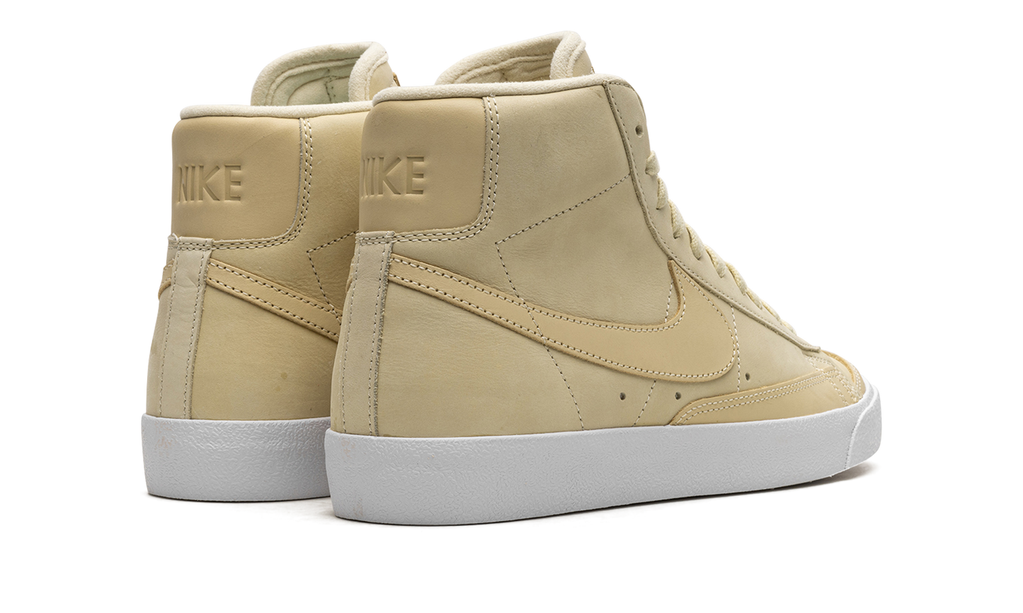 BLAZE MID PRM MF WMNS "ALABASTER/WHITE" DQ7572 700