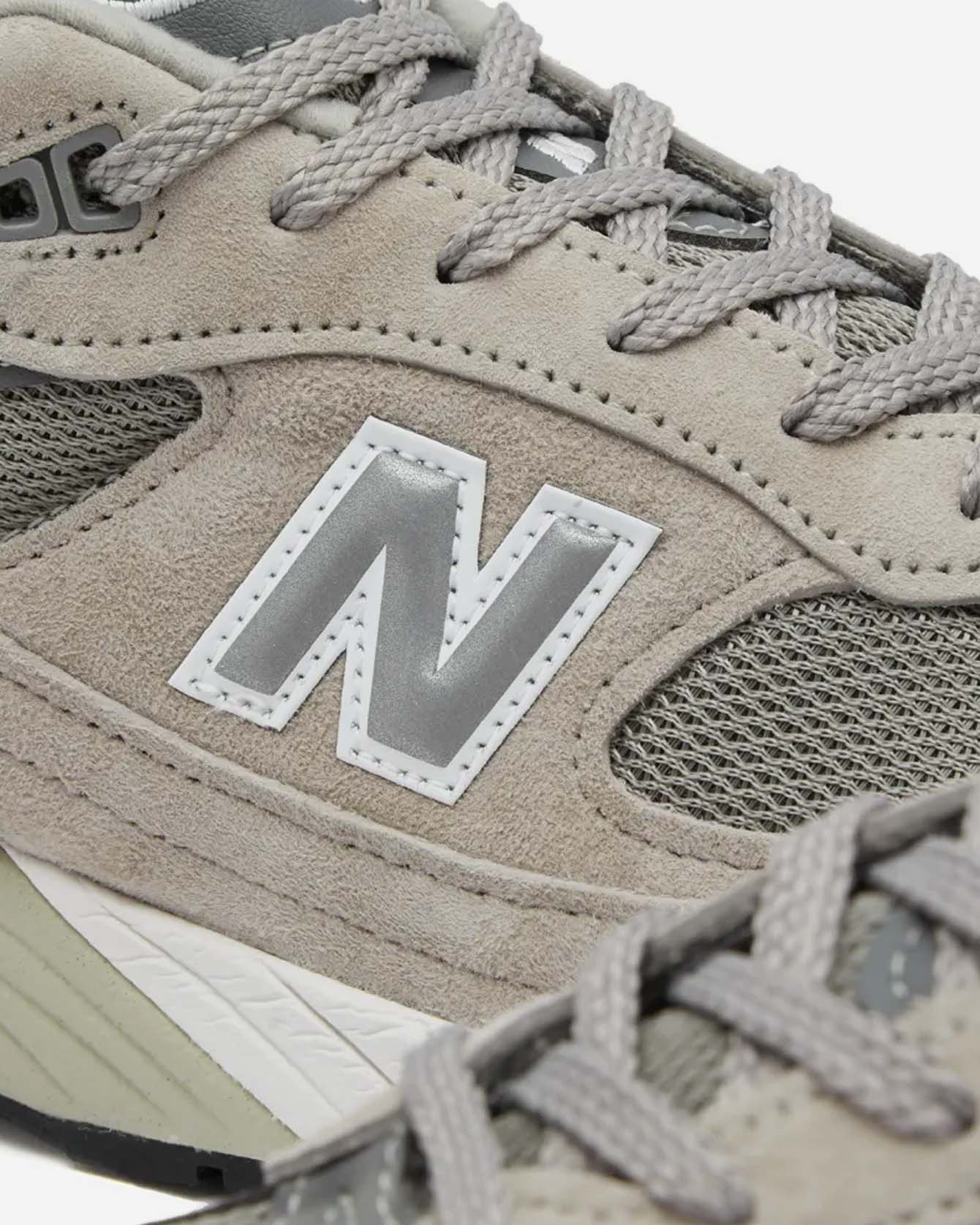 M991GL Pigskin Suede Grey