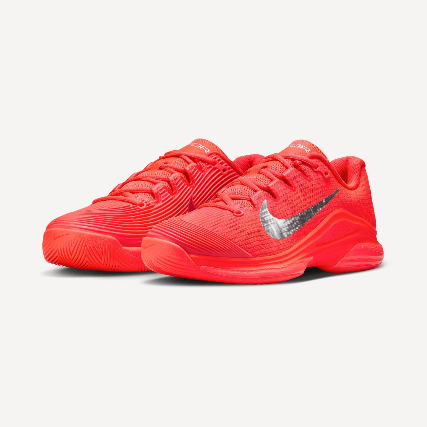 Nike Vapor 12 Premium Women's Hard Court Tennis Shoes