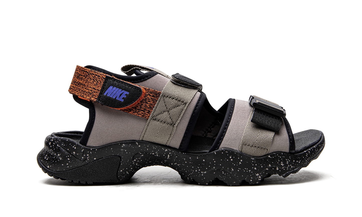 Canyon Slide "ACG" CW9704 008