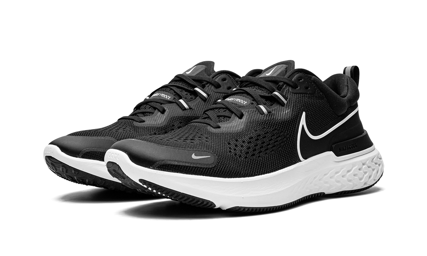 WMNS React Miler 2 CW7136 001