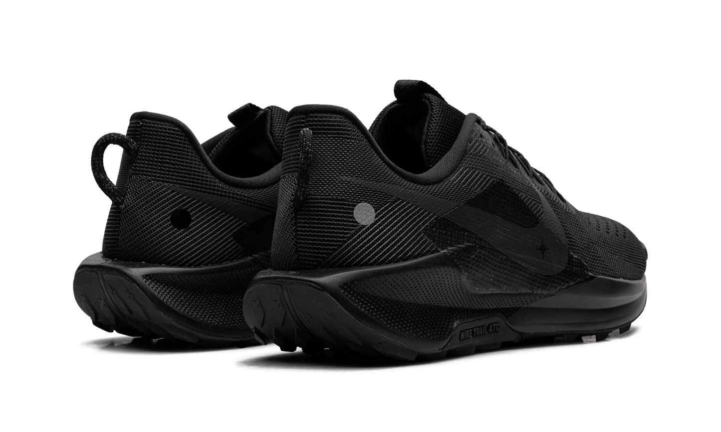 Pegasus Trail 5 "Black" DV3864-002