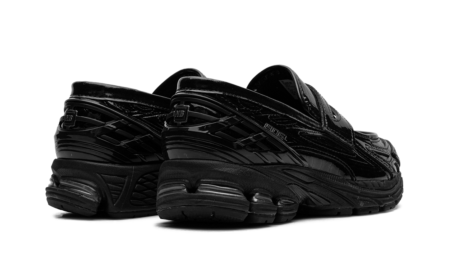 1906L "Black Croc" U1906LCR