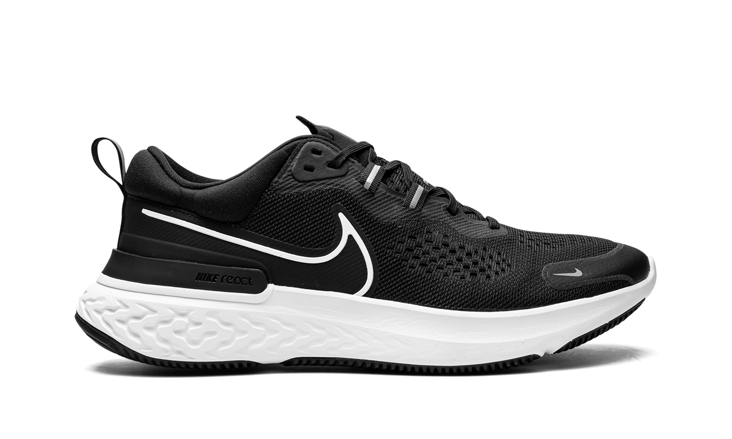 WMNS React Miler 2 CW7136 001