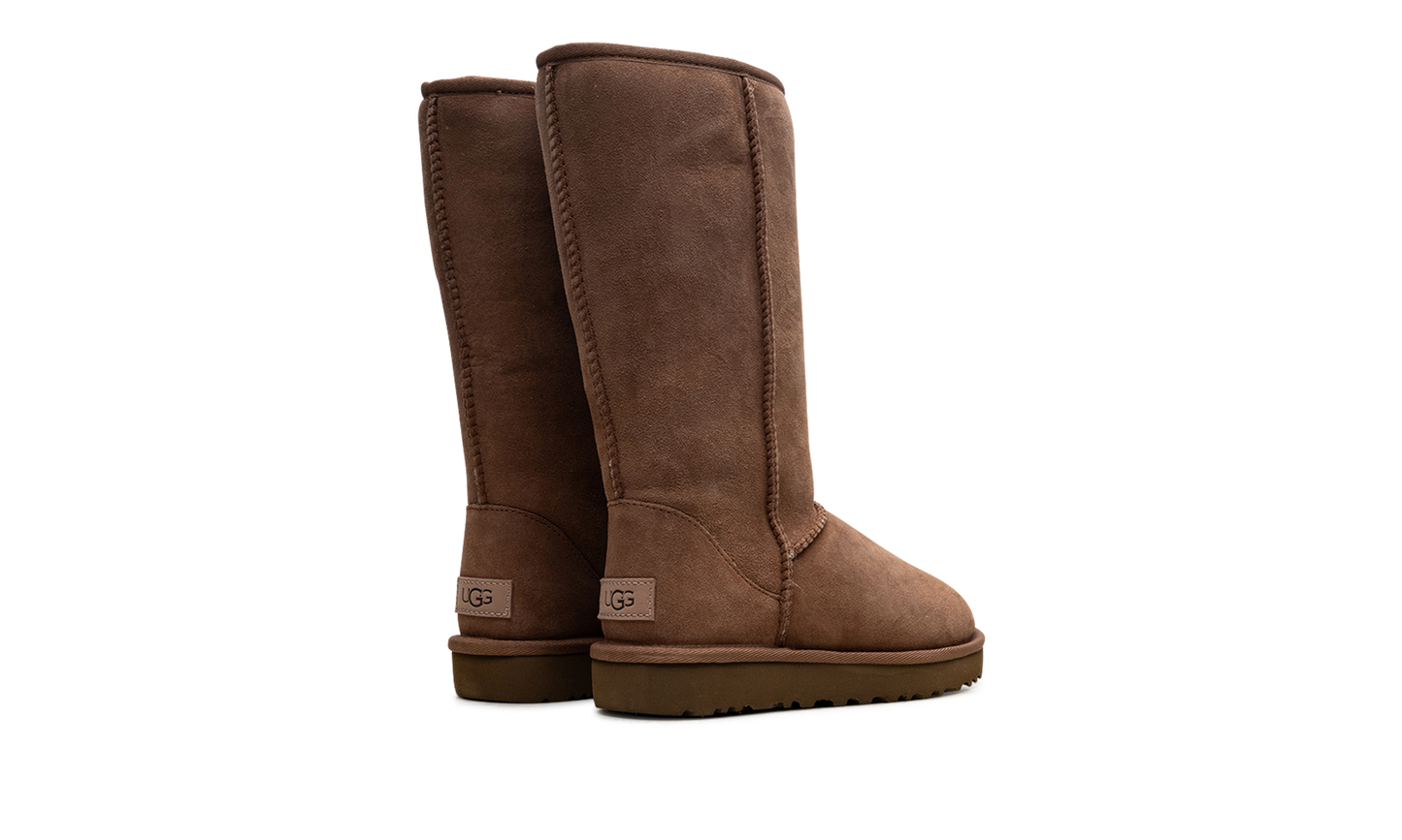 Classic Tall II Boot WMNS "Chestnut" 1016224 CHE