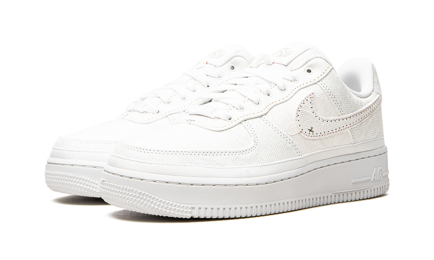AIR FORCE 1 LO LX WMNS "Reveal" CJ1650 101