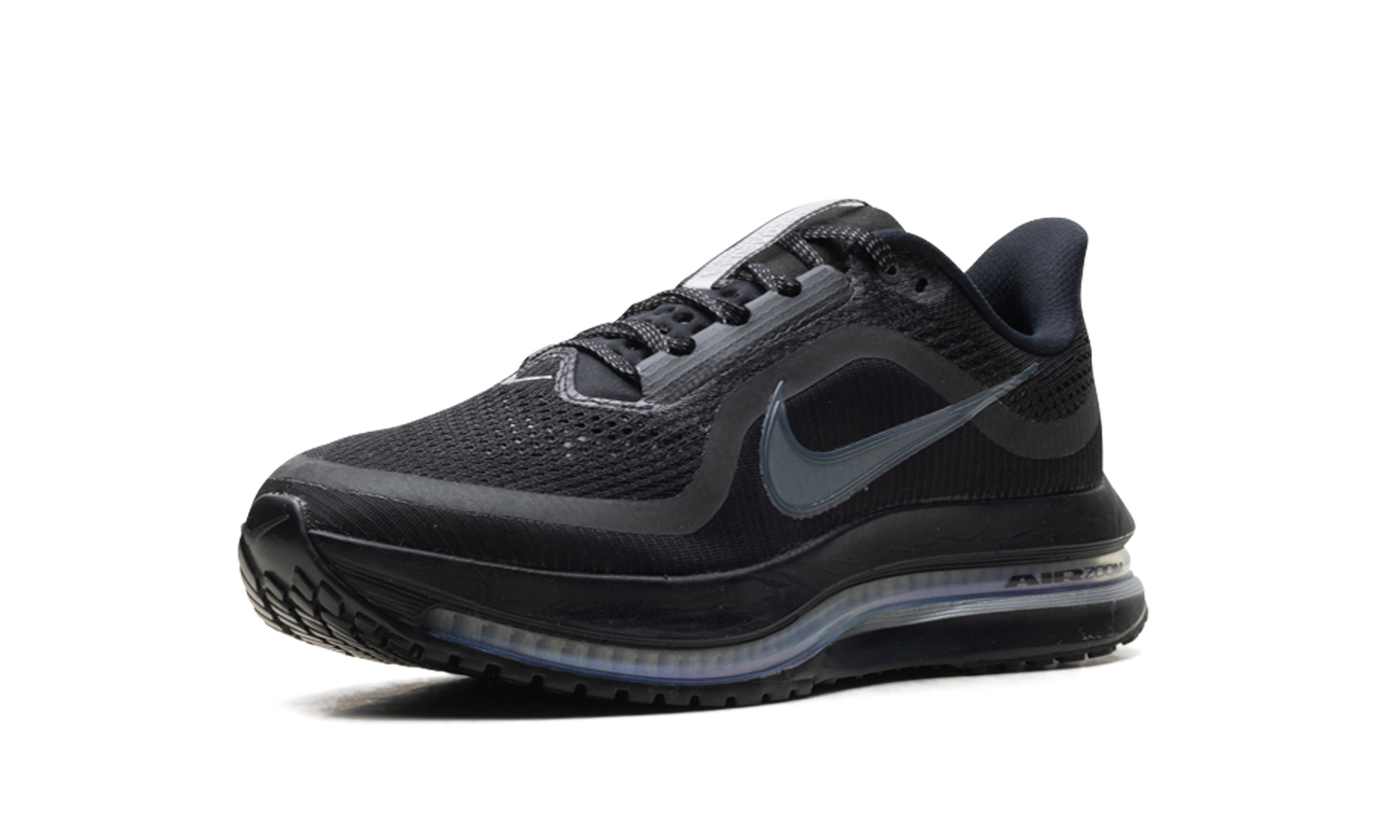 Pegasus Premium "Black Metallic Silver" HQ2592 005
