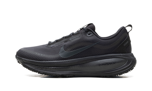Vomero 18 Gore-Tex "Black Anthracite" HQ7001 001